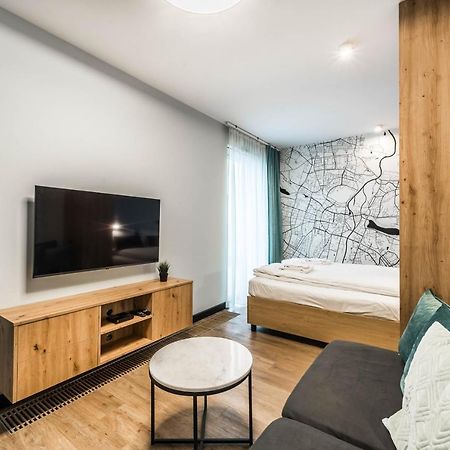 Rent Like Home - Krysiewicza 3 Poznań Eksteriør billede