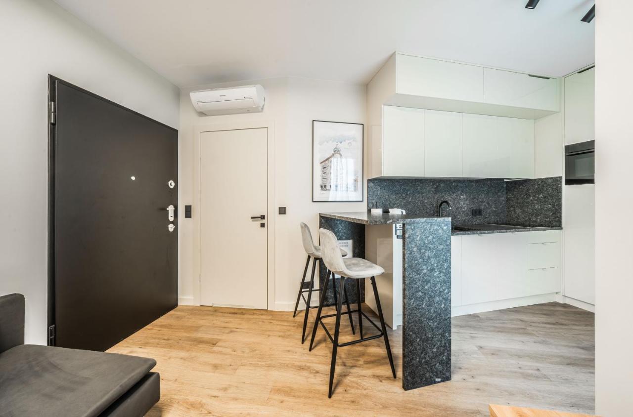 Rent Like Home - Krysiewicza 3 Poznań Eksteriør billede
